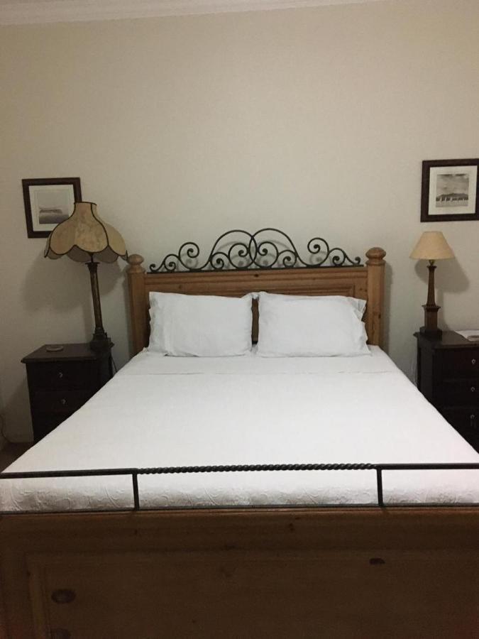 Villa Serena Bed & Breakfast Embu Kültér fotó